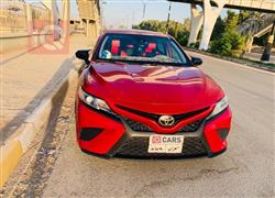 تۆیۆتا کامری